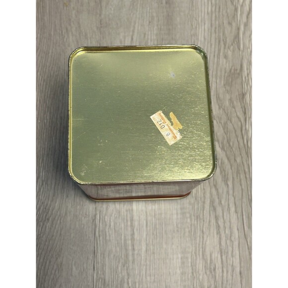 Set Of 3 Assorted Vintage Metal Christmas Tins Holidays Winter Victorian - Picture 8 of 14